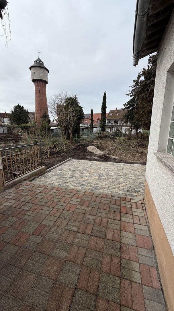 Pronájem domu 175 m², pozemek 400 m², Plankstadt, Bádensko-Württembersko Pronájem domu 175 m², pozemek 400 m², Plankstadt, Bádensko-Württembersko