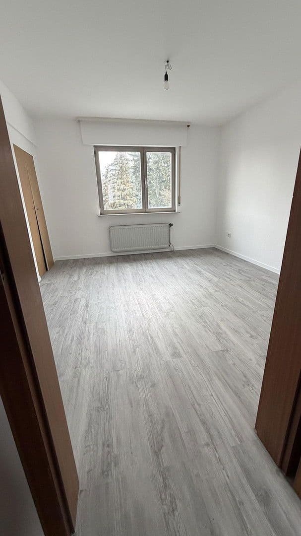 Pronájem domu 175 m², pozemek 400 m², Plankstadt, Bádensko-Württembersko Pronájem domu 175 m², pozemek 400 m², Plankstadt, Bádensko-Württembersko