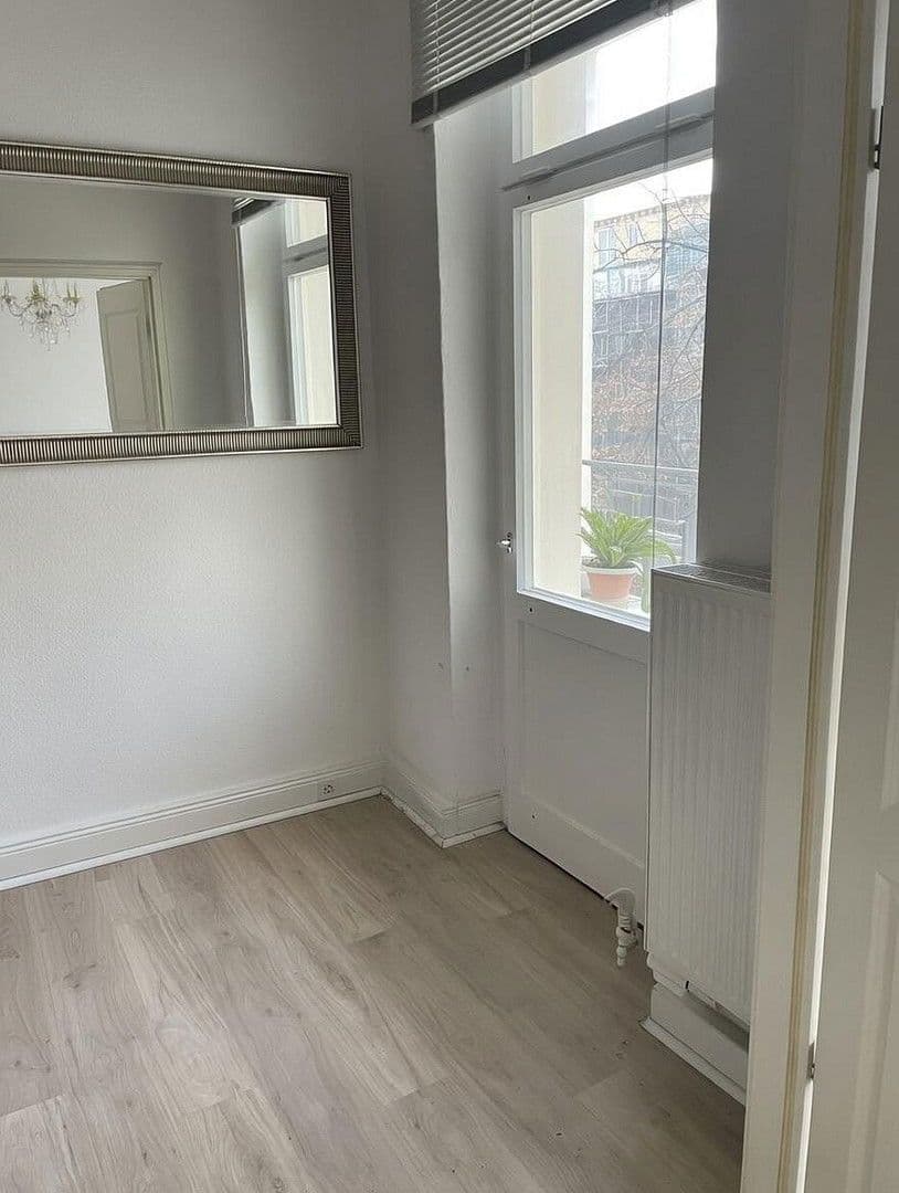 Prodej bytu 1+kk 50 m², Binger Straße 87, Berlin, Berlín Prodej bytu 1+kk 50 m², Binger Straße 87, Berlin, Berlín