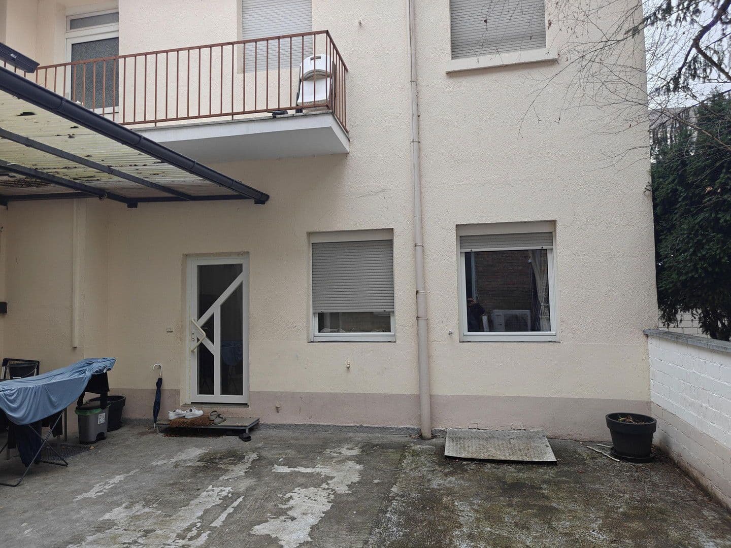 Pronájem bytu 2+1 45 m², Käfertaler Strasse 191, Mannheim, Bádensko-Württembersko Pronájem bytu 2+1 45 m², Käfertaler Strasse 191, Mannheim, Bádensko-Württembersko