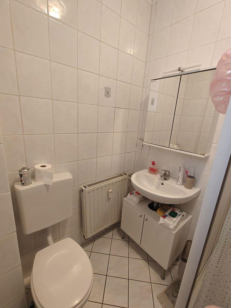 Pronájem bytu 2+1 45 m², Käfertaler Strasse 191, Mannheim, Bádensko-Württembersko Pronájem bytu 2+1 45 m², Käfertaler Strasse 191, Mannheim, Bádensko-Württembersko