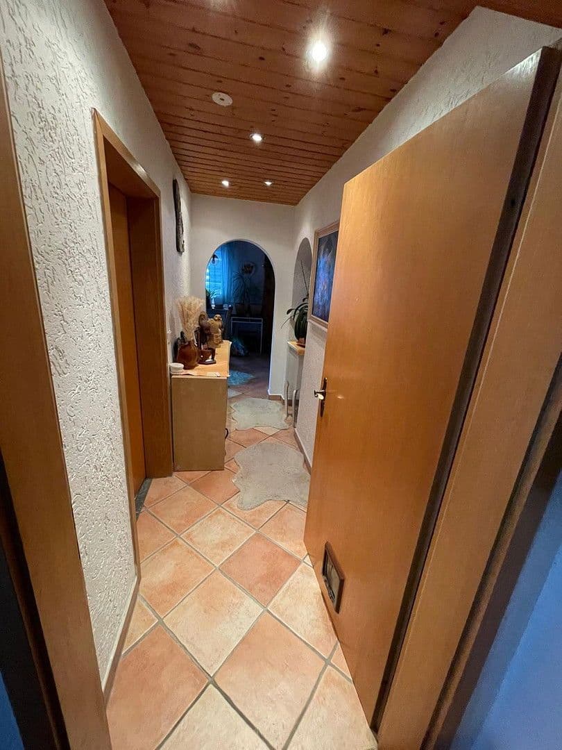 Prodej domu 212 m², pozemek 340 m², Pfinztal, Bádensko-Württembersko Prodej domu 212 m², pozemek 340 m², Pfinztal, Bádensko-Württembersko