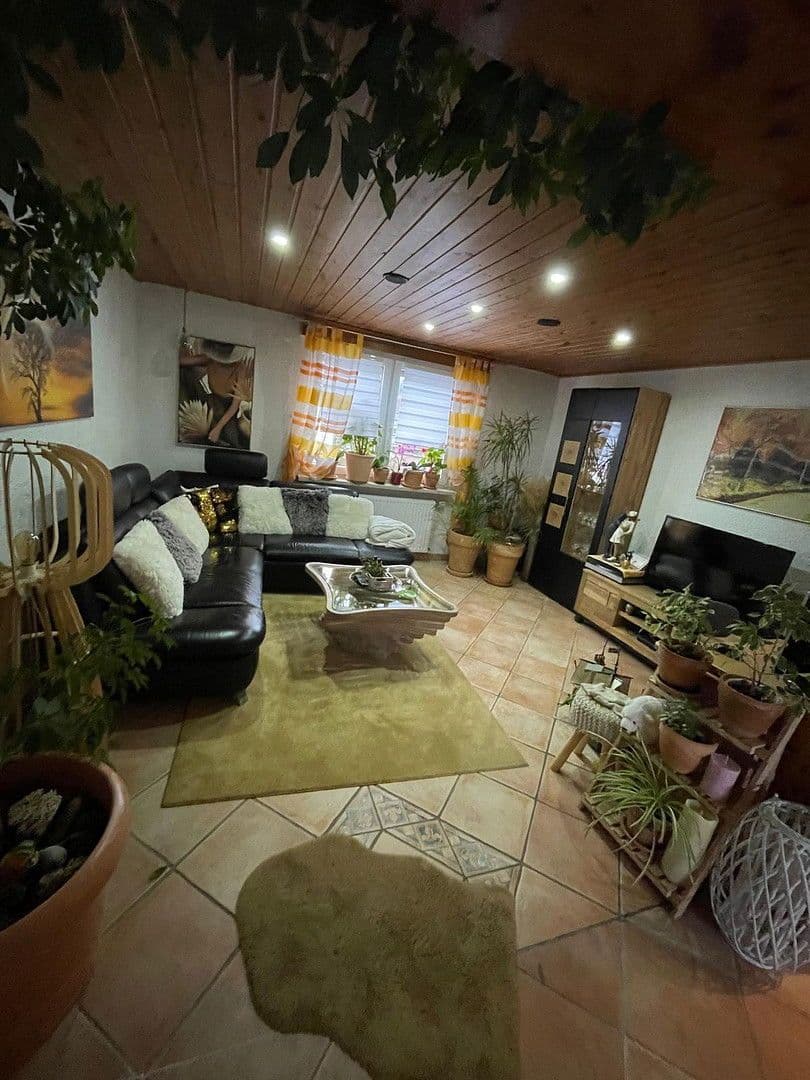 Prodej domu 212 m², pozemek 340 m², Pfinztal, Bádensko-Württembersko Prodej domu 212 m², pozemek 340 m², Pfinztal, Bádensko-Württembersko