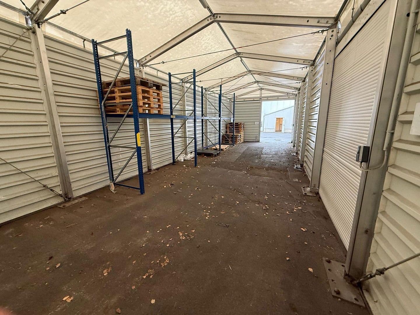 Pronájem nebytového prostoru 4.000 m², Beule 74, Wuppertal, Severní Porýní-Vestfálsko Pronájem nebytového prostoru 4.000 m², Beule 74, Wuppertal, Severní Porýní-Vestfálsko