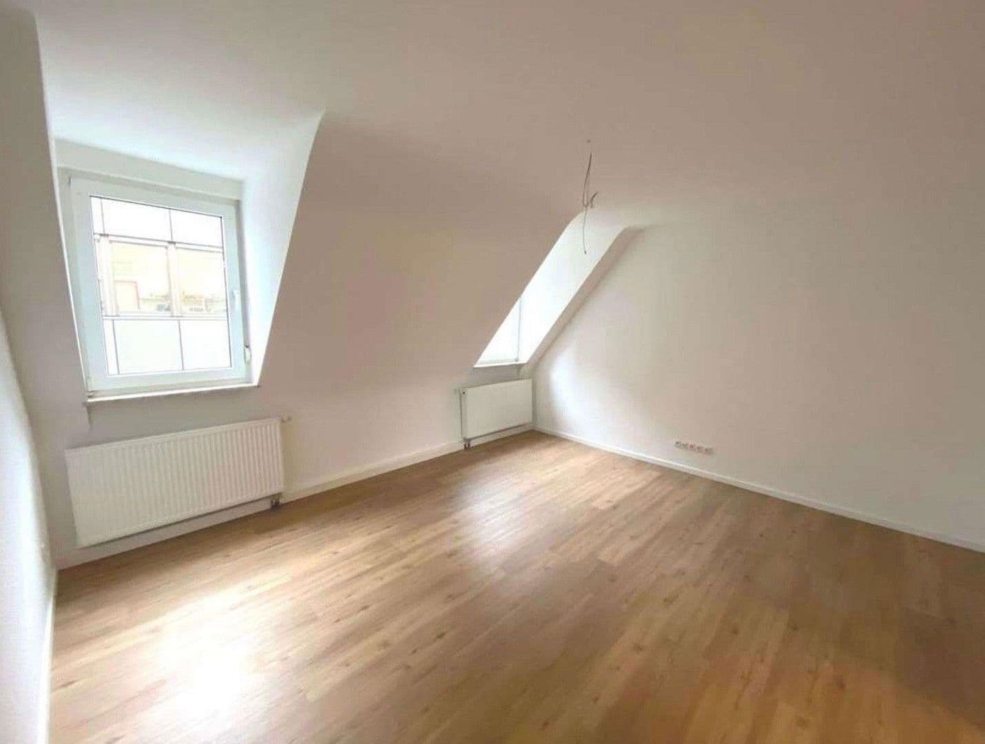 Pronájem bytu 3+1 63 m², Rudolf-Breitscheid Str. 101, Kaiserslautern, Porýní-Falc Pronájem bytu 3+1 63 m², Rudolf-Breitscheid Str. 101, Kaiserslautern, Porýní-Falc