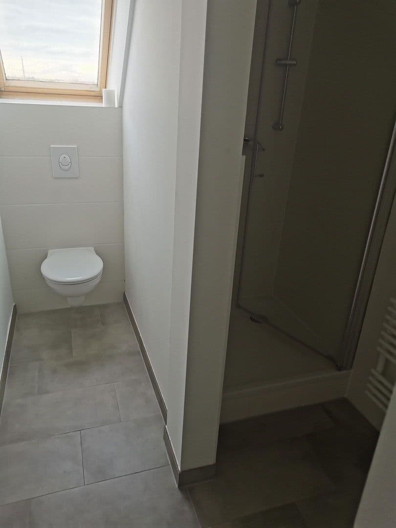 Pronájem bytu 4+1 112 m², Berlin, Berlín Pronájem bytu 4+1 112 m², Berlin, Berlín