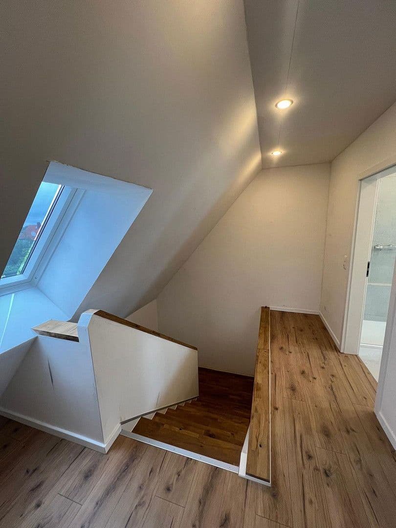 Prodej domu 108 m², pozemek 306 m², Lübbecke, Severní Porýní-Vestfálsko Prodej domu 108 m², pozemek 306 m², Lübbecke, Severní Porýní-Vestfálsko