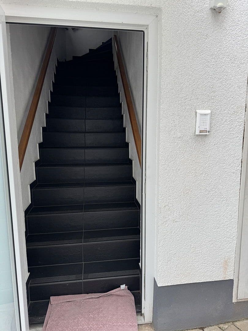 Pronájem bytu 2+1 65 m², Wendenstr. 26, Braunschweig, Dolní Sasko Pronájem bytu 2+1 65 m², Wendenstr. 26, Braunschweig, Dolní Sasko