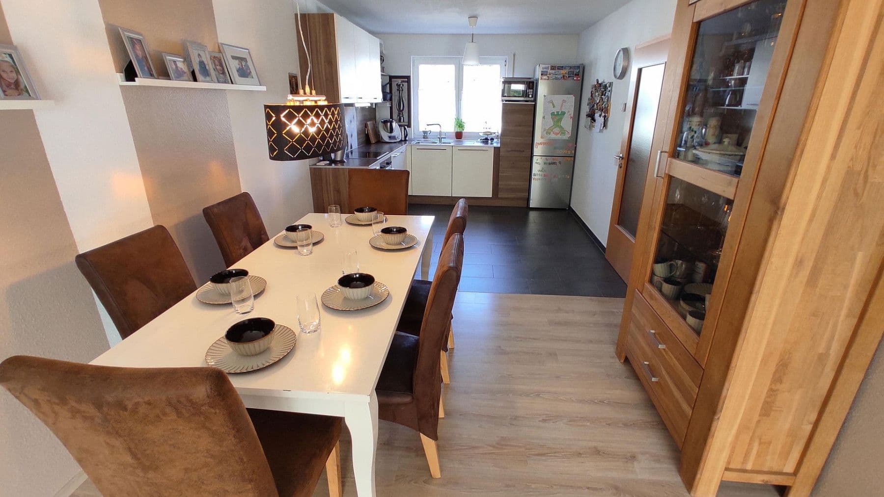 Prodej domu 157 m², pozemek 470 m², Remscheid, Nordrhein-Westfalen, Severní Porýní-Vestfálsko Prodej domu 157 m², pozemek 470 m², Remscheid, Nordrhein-Westfalen, Severní Porýní-Vestfálsko