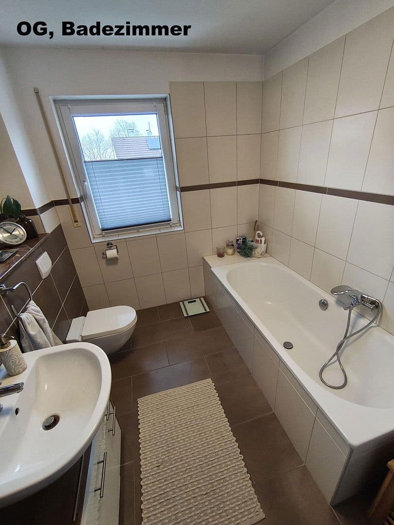 Prodej domu 157 m², pozemek 470 m², Remscheid, Nordrhein-Westfalen, Severní Porýní-Vestfálsko Prodej domu 157 m², pozemek 470 m², Remscheid, Nordrhein-Westfalen, Severní Porýní-Vestfálsko