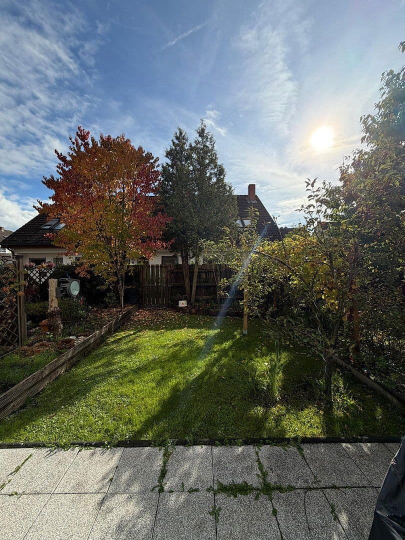 Prodej domu 157 m², pozemek 244 m², Nürnberg, Bavorsko Prodej domu 157 m², pozemek 244 m², Nürnberg, Bavorsko