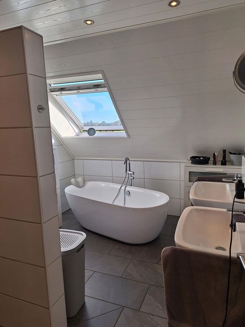 Prodej domu 156 m², pozemek 1.620 m², Großefehn, Dolní Sasko Prodej domu 156 m², pozemek 1.620 m², Großefehn, Dolní Sasko