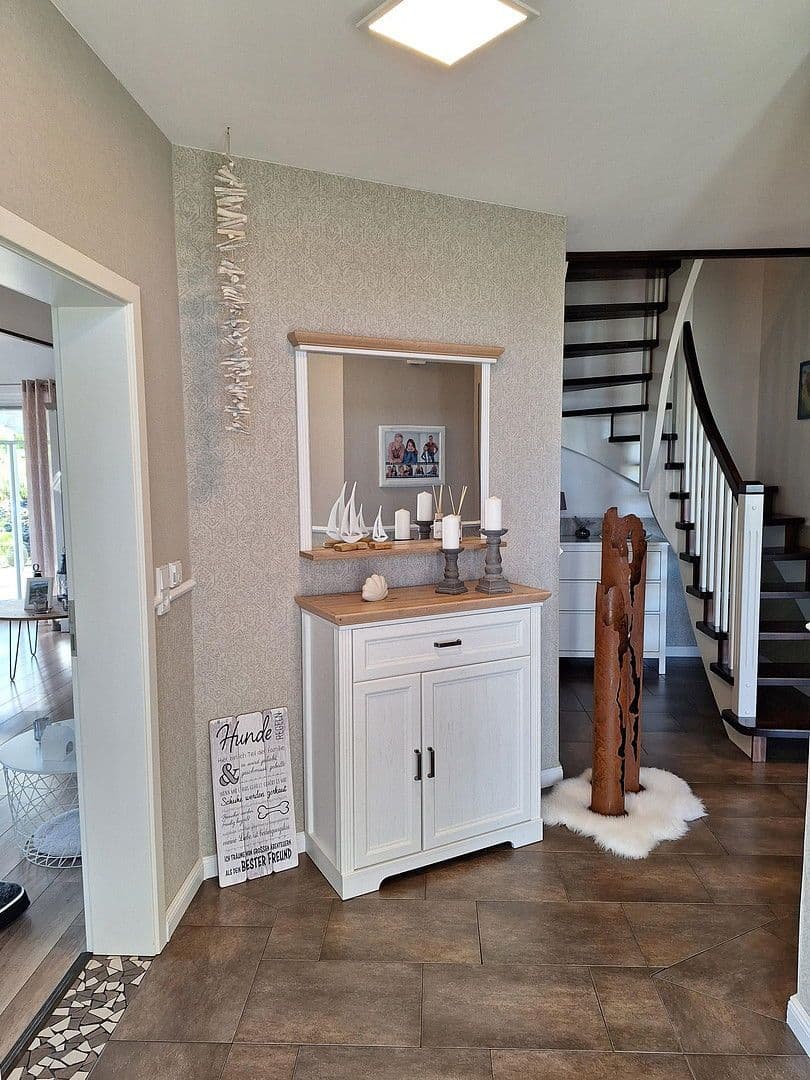 Prodej domu 156 m², pozemek 1.620 m², Großefehn, Dolní Sasko Prodej domu 156 m², pozemek 1.620 m², Großefehn, Dolní Sasko