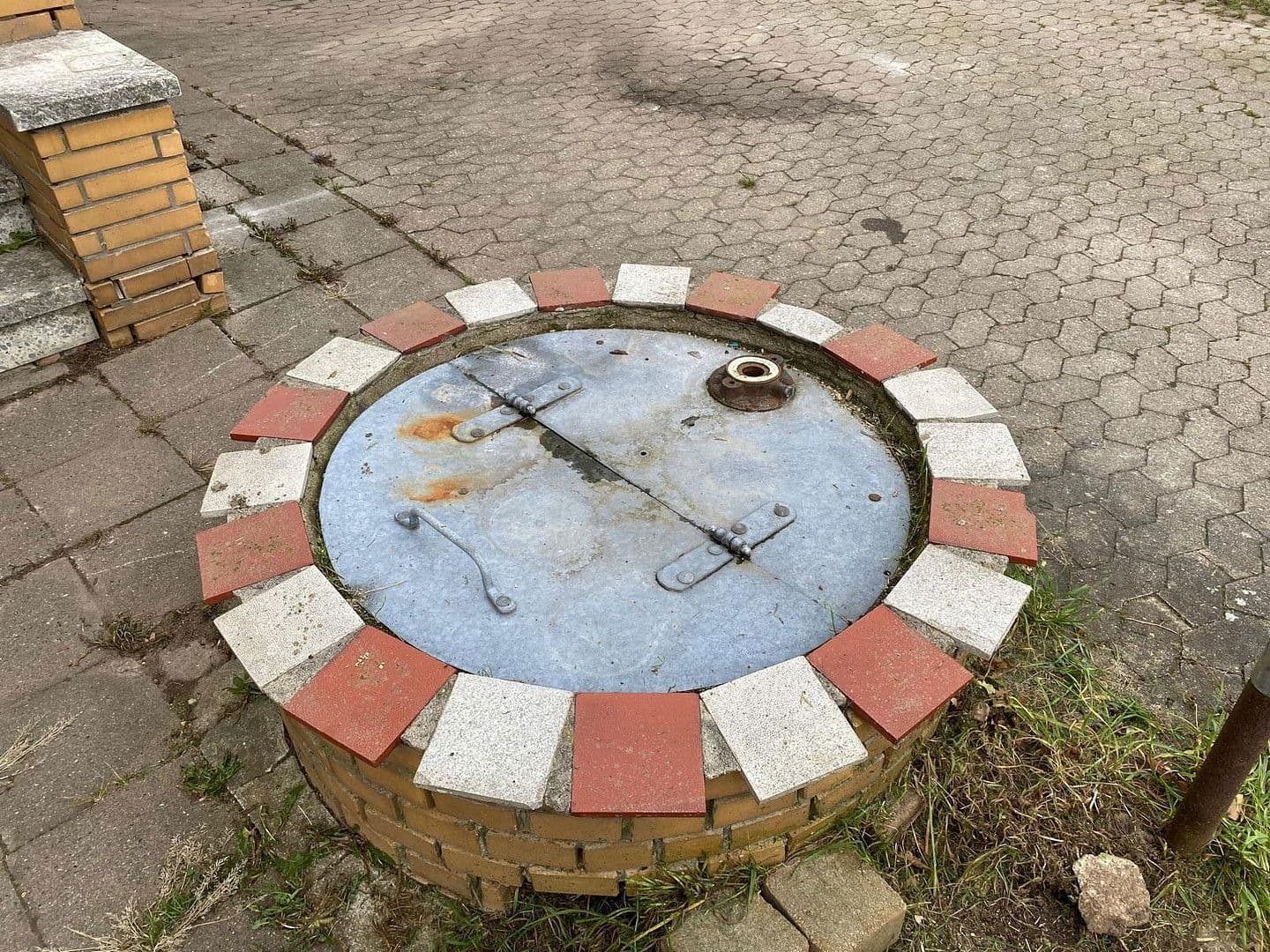 Prodej domu 152 m², pozemek 703 m², Kuhläger 7, Peine, Dolní Sasko Prodej domu 152 m², pozemek 703 m², Kuhläger 7, Peine, Dolní Sasko