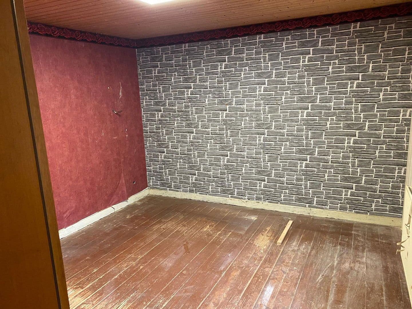 Prodej domu 152 m², pozemek 703 m², Kuhläger 7, Peine, Dolní Sasko Prodej domu 152 m², pozemek 703 m², Kuhläger 7, Peine, Dolní Sasko