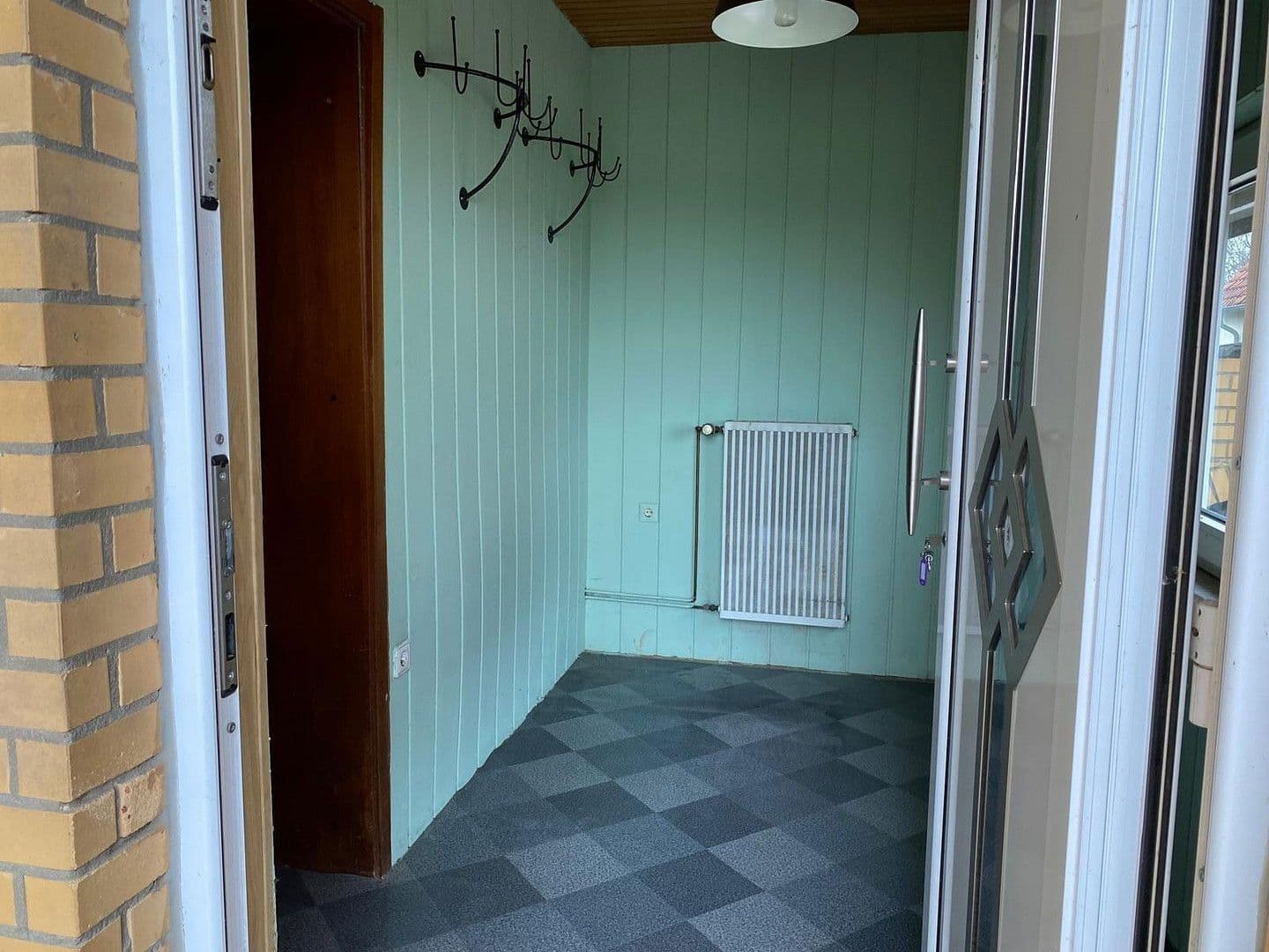 Prodej domu 152 m², pozemek 703 m², Kuhläger 7, Peine, Dolní Sasko Prodej domu 152 m², pozemek 703 m², Kuhläger 7, Peine, Dolní Sasko