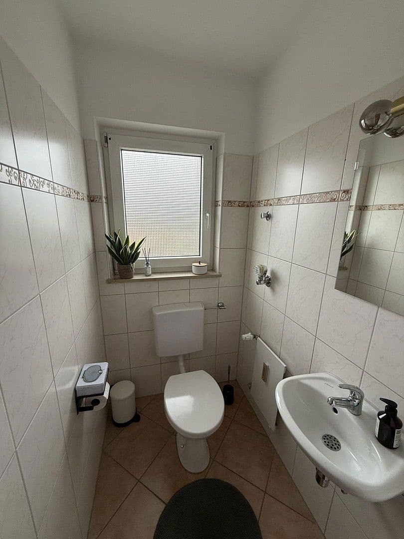 Pronájem bytu 3+kk 85 m², Körschstraße 49, Stuttgart-Plieningen, Bádensko-Württembersko Pronájem bytu 3+kk 85 m², Körschstraße 49, Stuttgart-Plieningen, Bádensko-Württembersko