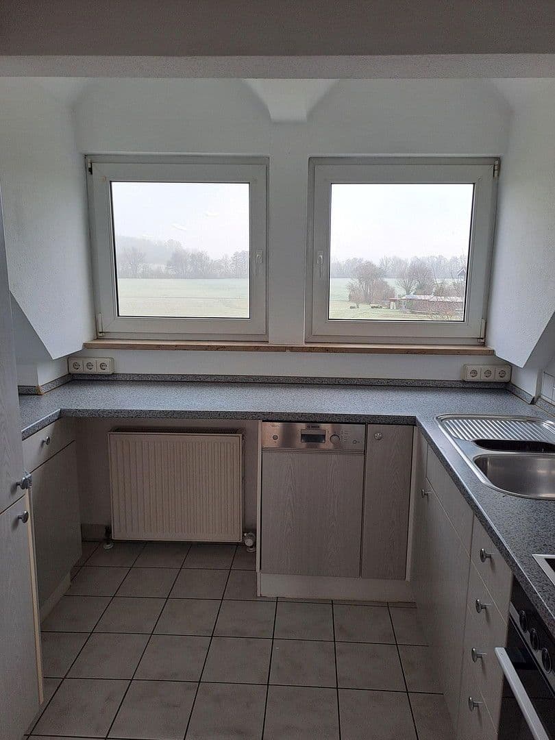 Pronájem bytu 3+1 77 m², Adelsdorf, Bavorsko Pronájem bytu 3+1 77 m², Adelsdorf, Bavorsko