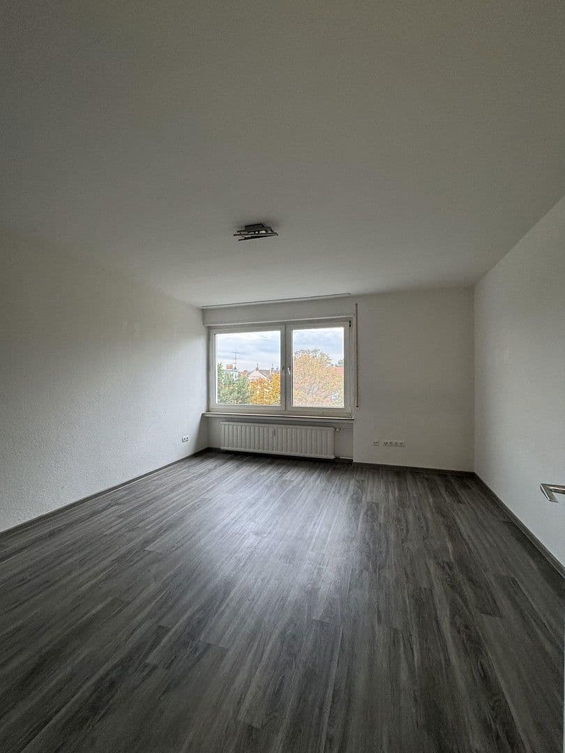 Pronájem bytu 2+1 48 m², Eckermannstraße 61, Ludwigshafen am Rhein, Porýní-Falc Pronájem bytu 2+1 48 m², Eckermannstraße 61, Ludwigshafen am Rhein, Porýní-Falc