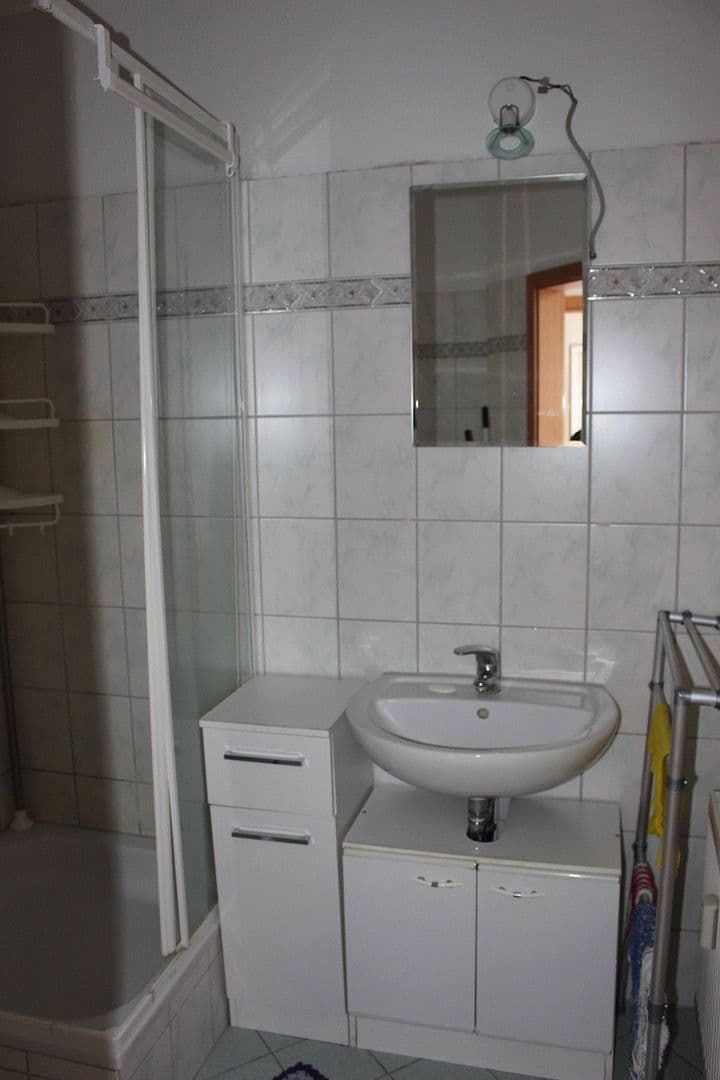 Pronájem bytu 1+1 47 m², Annastraße, 33, Magdeburg, Sasko-Anhaltsko Pronájem bytu 1+1 47 m², Annastraße, 33, Magdeburg, Sasko-Anhaltsko