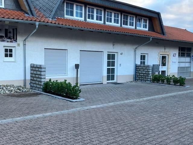 Pronájem bytu 2+kk 85 m², Bahnhofstraße 47, Groß-Bieberau, Hessen Pronájem bytu 2+kk 85 m², Bahnhofstraße 47, Groß-Bieberau, Hessen