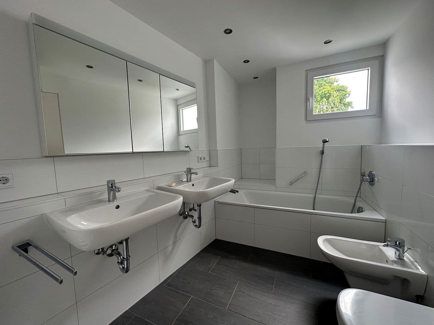 Pronájem bytu 4+1 110 m², Gauting, Bavorsko Pronájem bytu 4+1 110 m², Gauting, Bavorsko