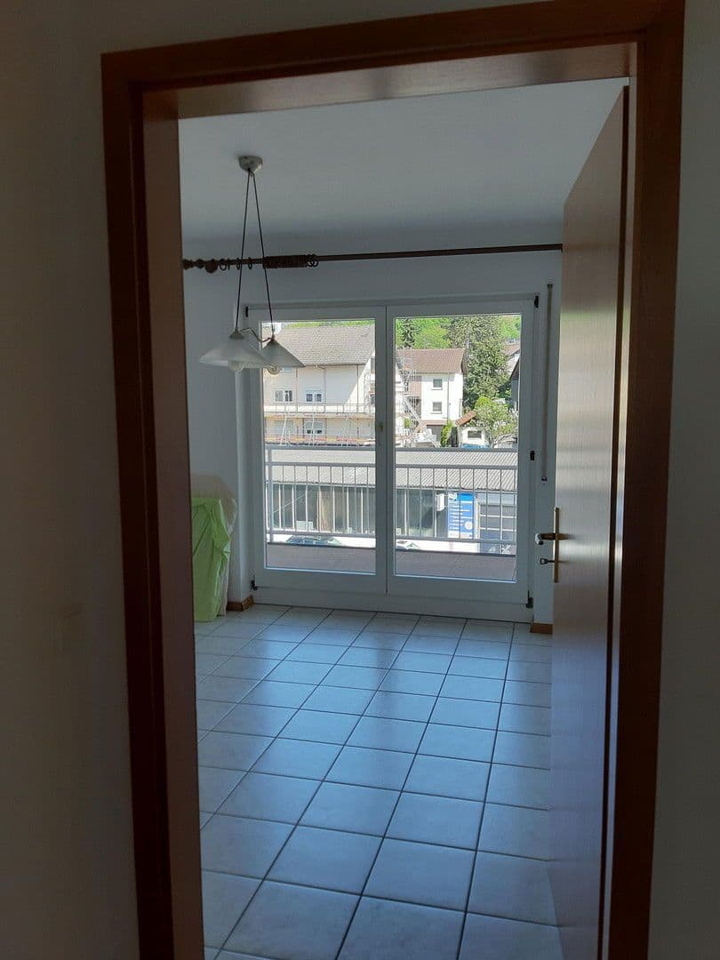 Pronájem bytu 4+1 106 m², Landstr. 67, Sinzheim, Bádensko-Württembersko Pronájem bytu 4+1 106 m², Landstr. 67, Sinzheim, Bádensko-Württembersko