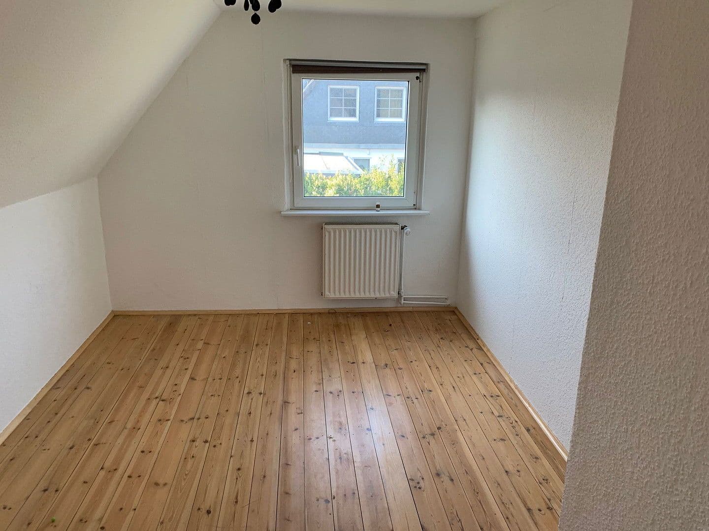 Pronájem bytu 3+1 85 m², Ernst Moritz Arndt Str. 27, Geesthacht, Šlesvicko-Holštýnsko Pronájem bytu 3+1 85 m², Ernst Moritz Arndt Str. 27, Geesthacht, Šlesvicko-Holštýnsko