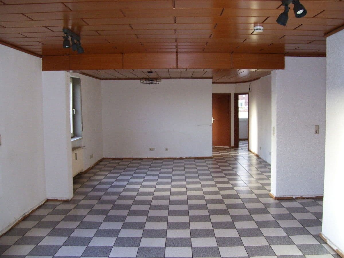 Pronájem bytu 4+1 116 m², Lagerstraße 12, Mannheim, Bádensko-Württembersko Pronájem bytu 4+1 116 m², Lagerstraße 12, Mannheim, Bádensko-Württembersko