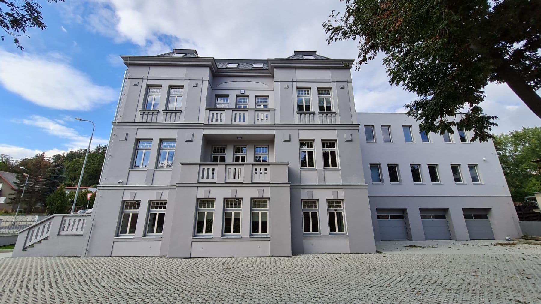 Pronájem kanceláře 144 m², Na Sklípku, Ústí nad Labem, Ústecký kraj Pronájem kanceláře 144 m², Na Sklípku, Ústí nad Labem, Ústecký kraj