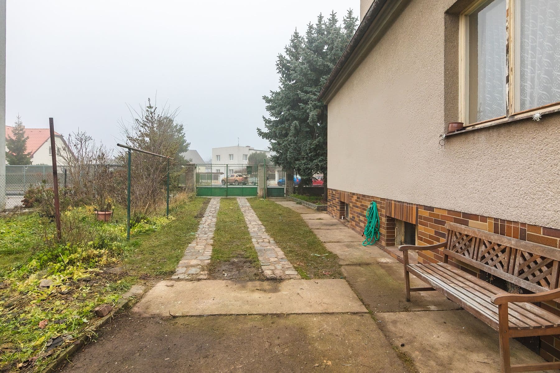 Prodej pozemku 907 m², Suchdolská, Praha, Praha Prodej pozemku 907 m², Suchdolská, Praha, Praha