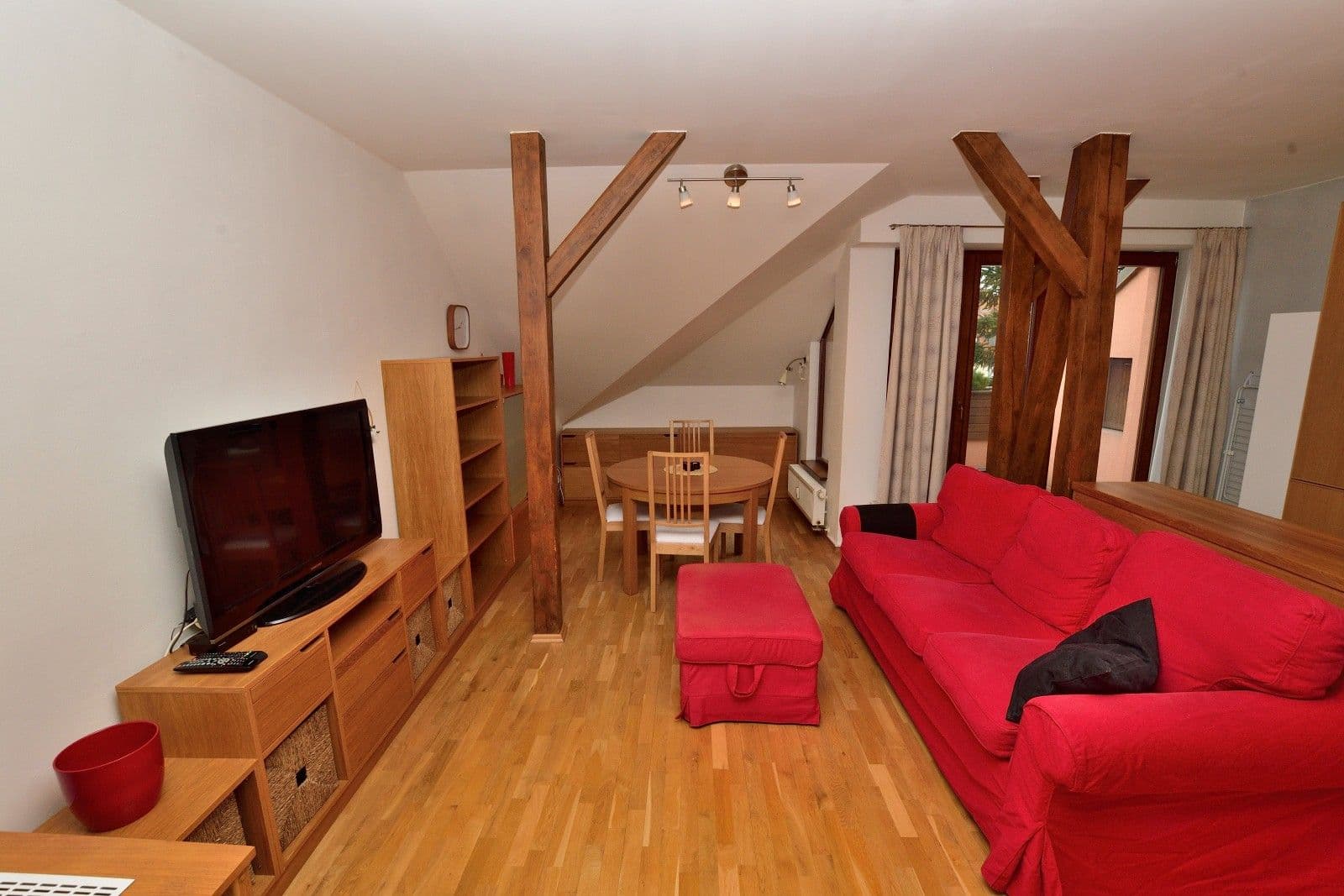 Pronájem bytu 2+kk 61 m², Na Mlejnku, Praha, Praha Pronájem bytu 2+kk 61 m², Na Mlejnku, Praha, Praha