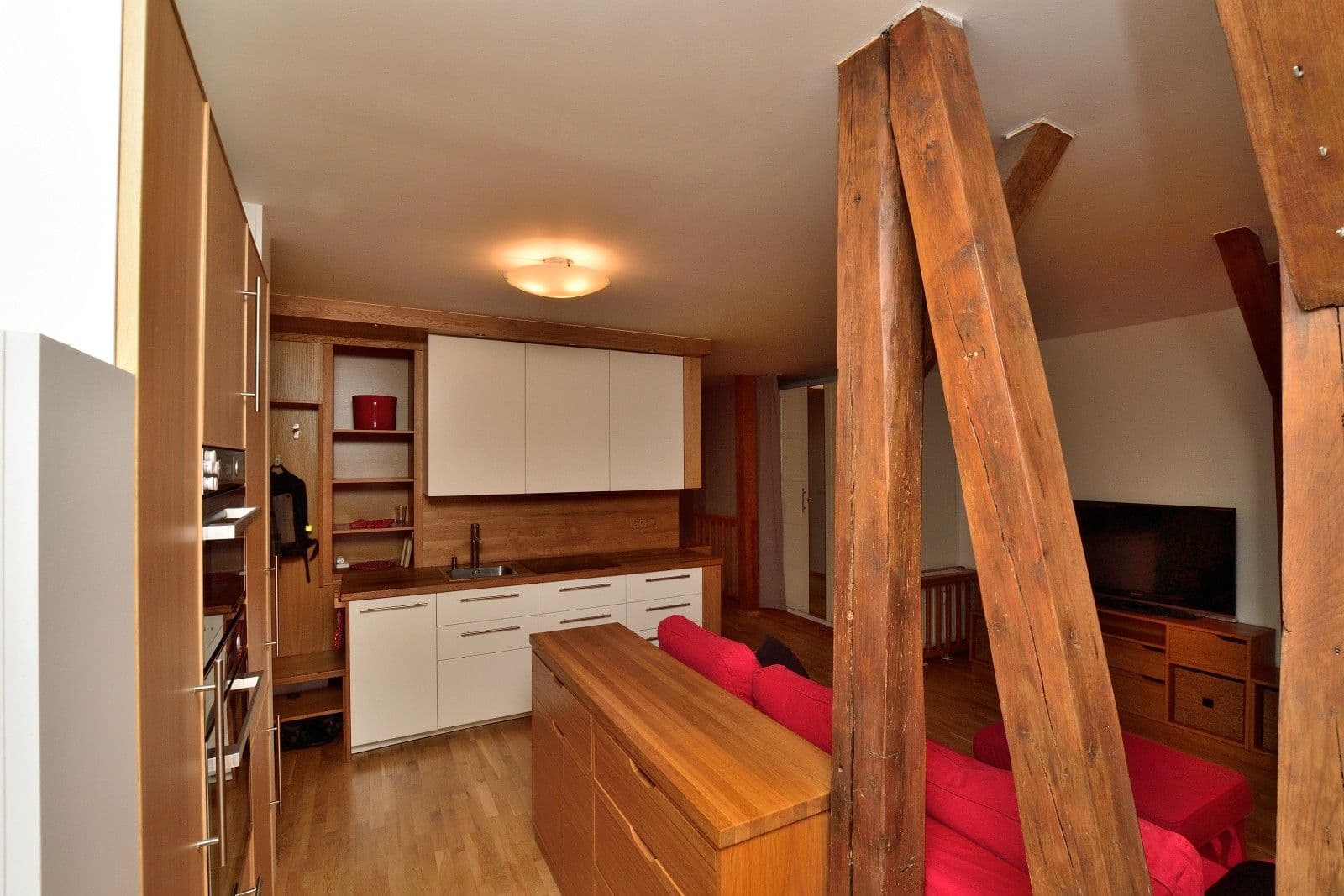 Pronájem bytu 2+kk 61 m², Na Mlejnku, Praha, Praha Pronájem bytu 2+kk 61 m², Na Mlejnku, Praha, Praha