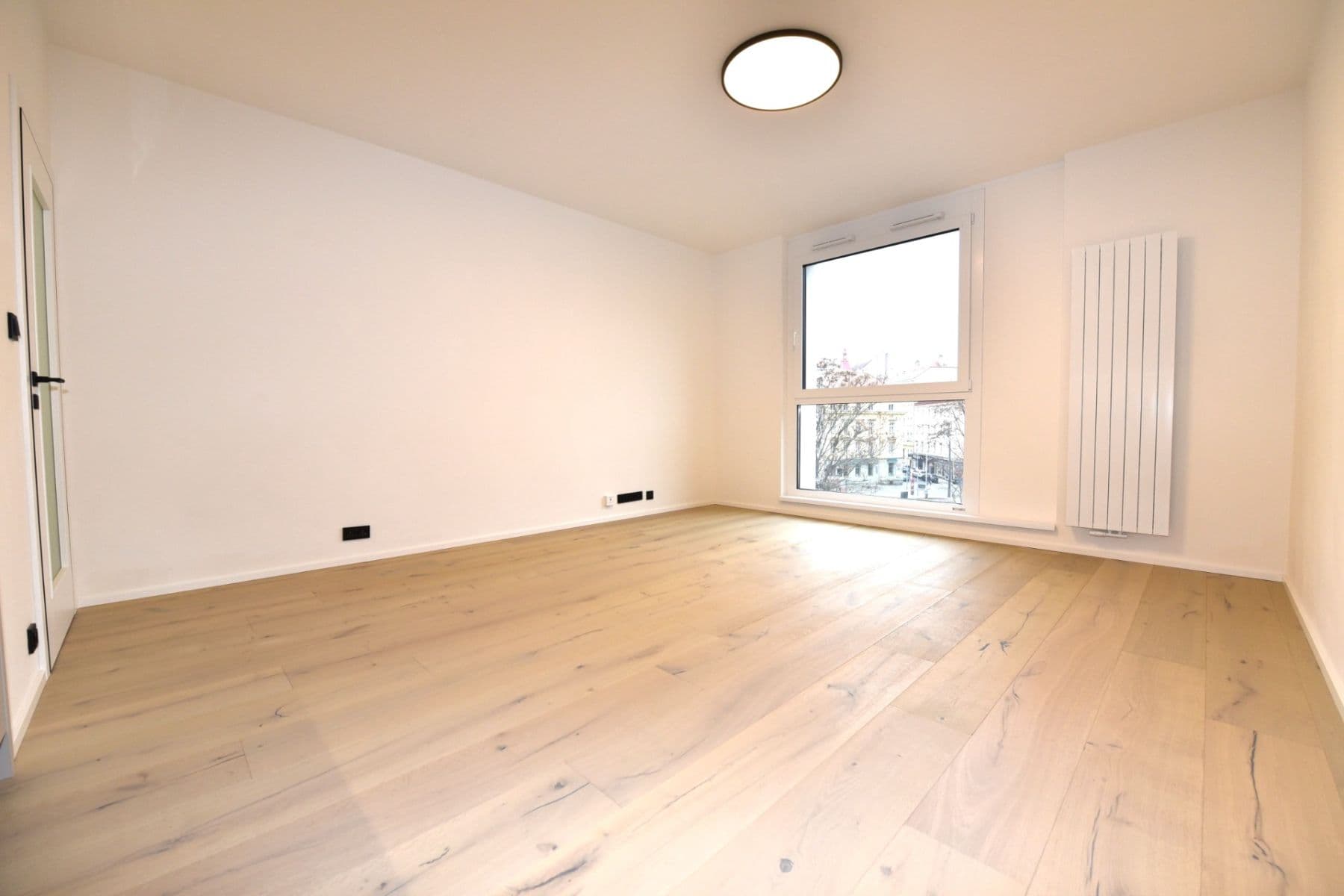 Pronájem bytu 1+kk 35 m², Krymská, Praha, Praha Pronájem bytu 1+kk 35 m², Krymská, Praha, Praha