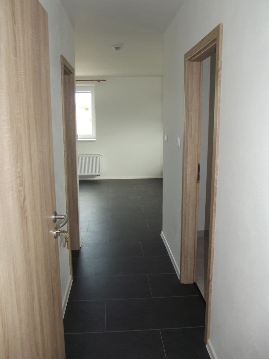 Pronájem bytu 1+kk 32 m², Dolní Krupá, Kraj Vysočina Pronájem bytu 1+kk 32 m², Dolní Krupá, Kraj Vysočina