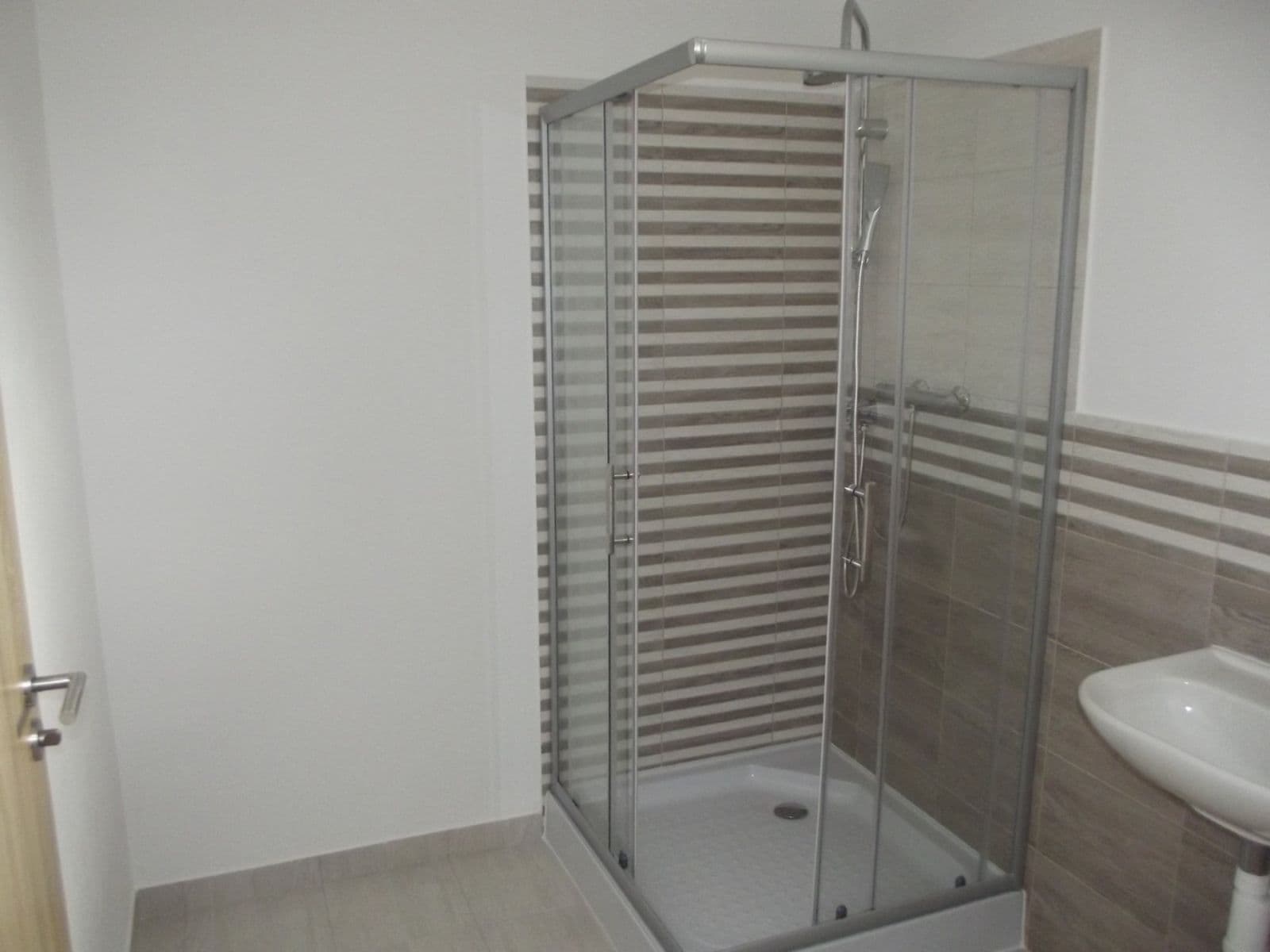 Pronájem bytu 1+kk 32 m², Dolní Krupá, Kraj Vysočina Pronájem bytu 1+kk 32 m², Dolní Krupá, Kraj Vysočina