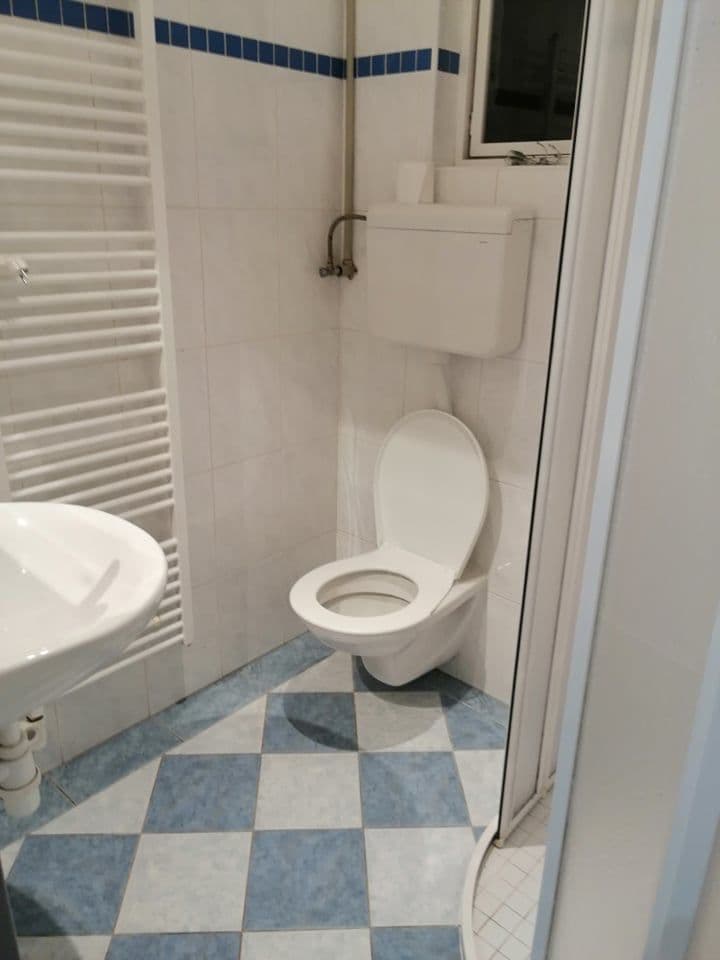 Pronájem bytu 1+kk 25 m², Ruská, Praha, Praha Pronájem bytu 1+kk 25 m², Ruská, Praha, Praha