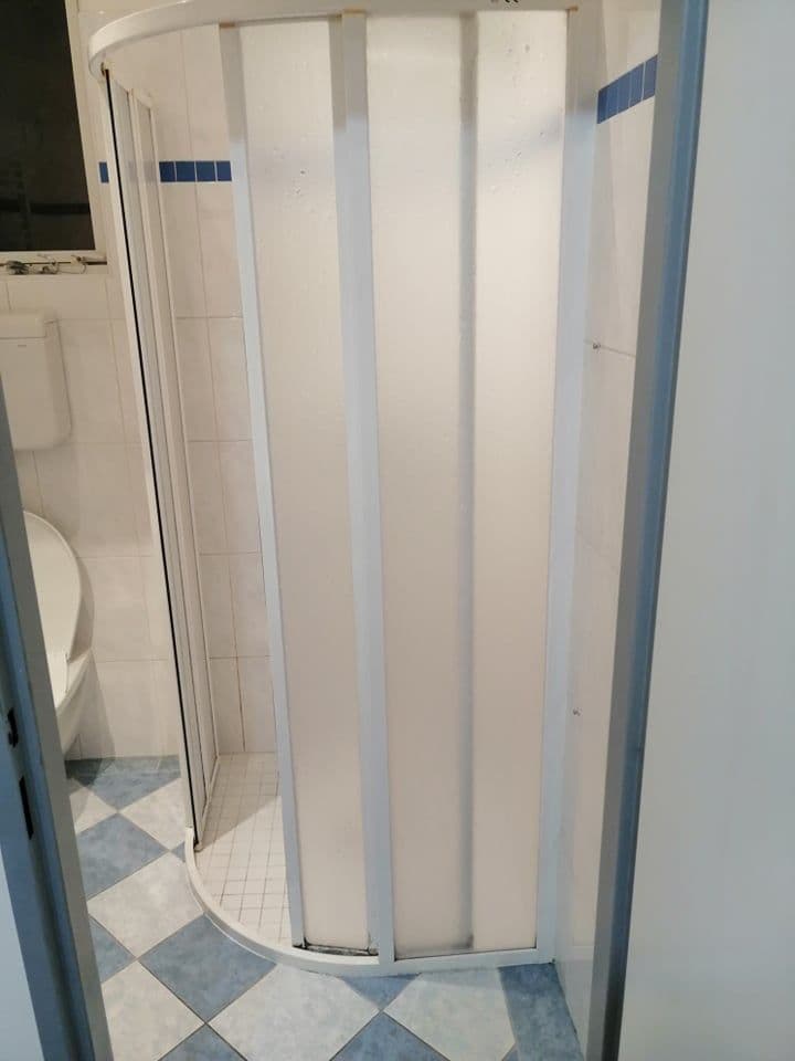 Pronájem bytu 1+kk 25 m², Ruská, Praha, Praha Pronájem bytu 1+kk 25 m², Ruská, Praha, Praha