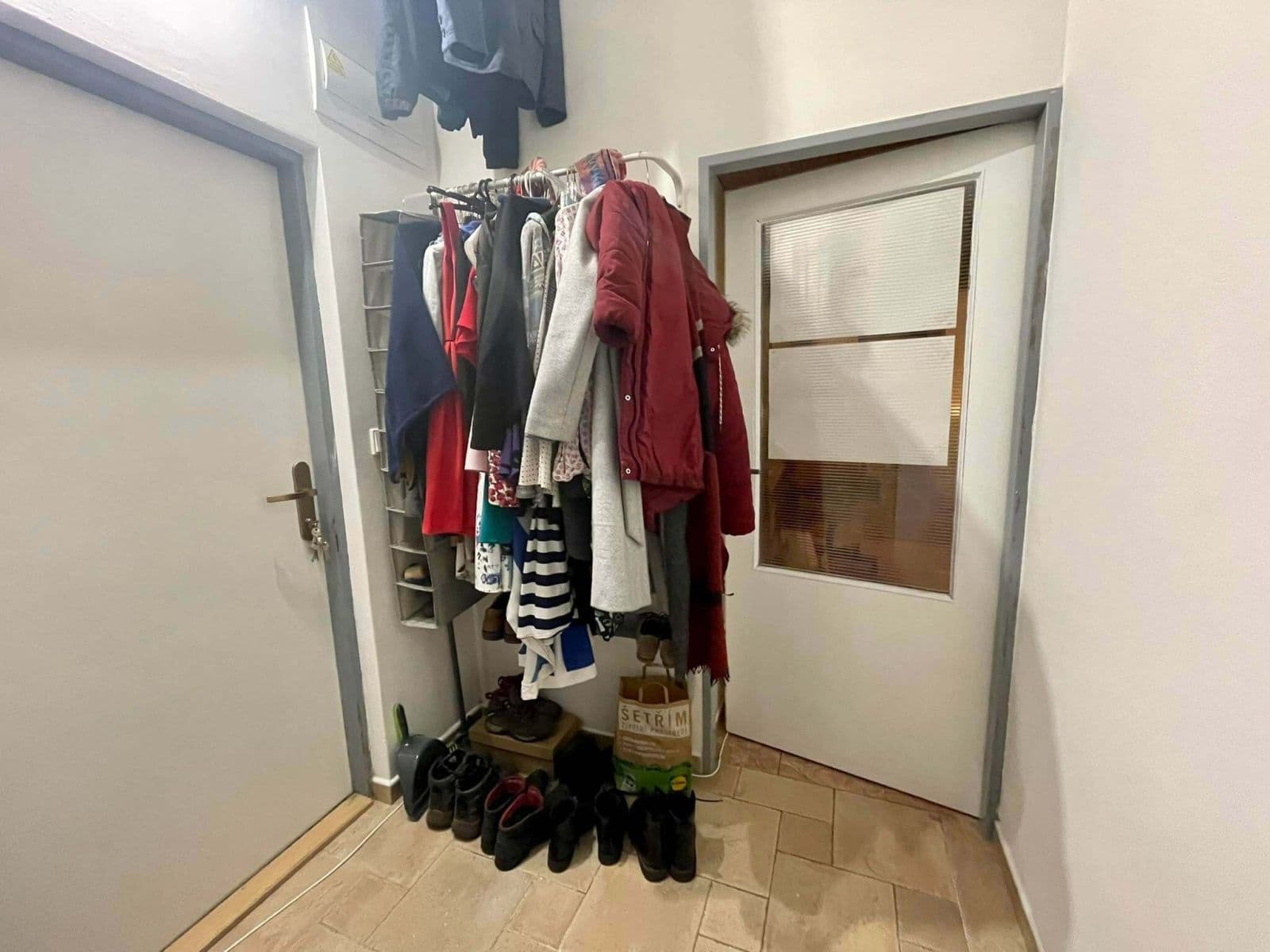 Pronájem bytu 1+kk 25 m², Ruská, Praha, Praha Pronájem bytu 1+kk 25 m², Ruská, Praha, Praha