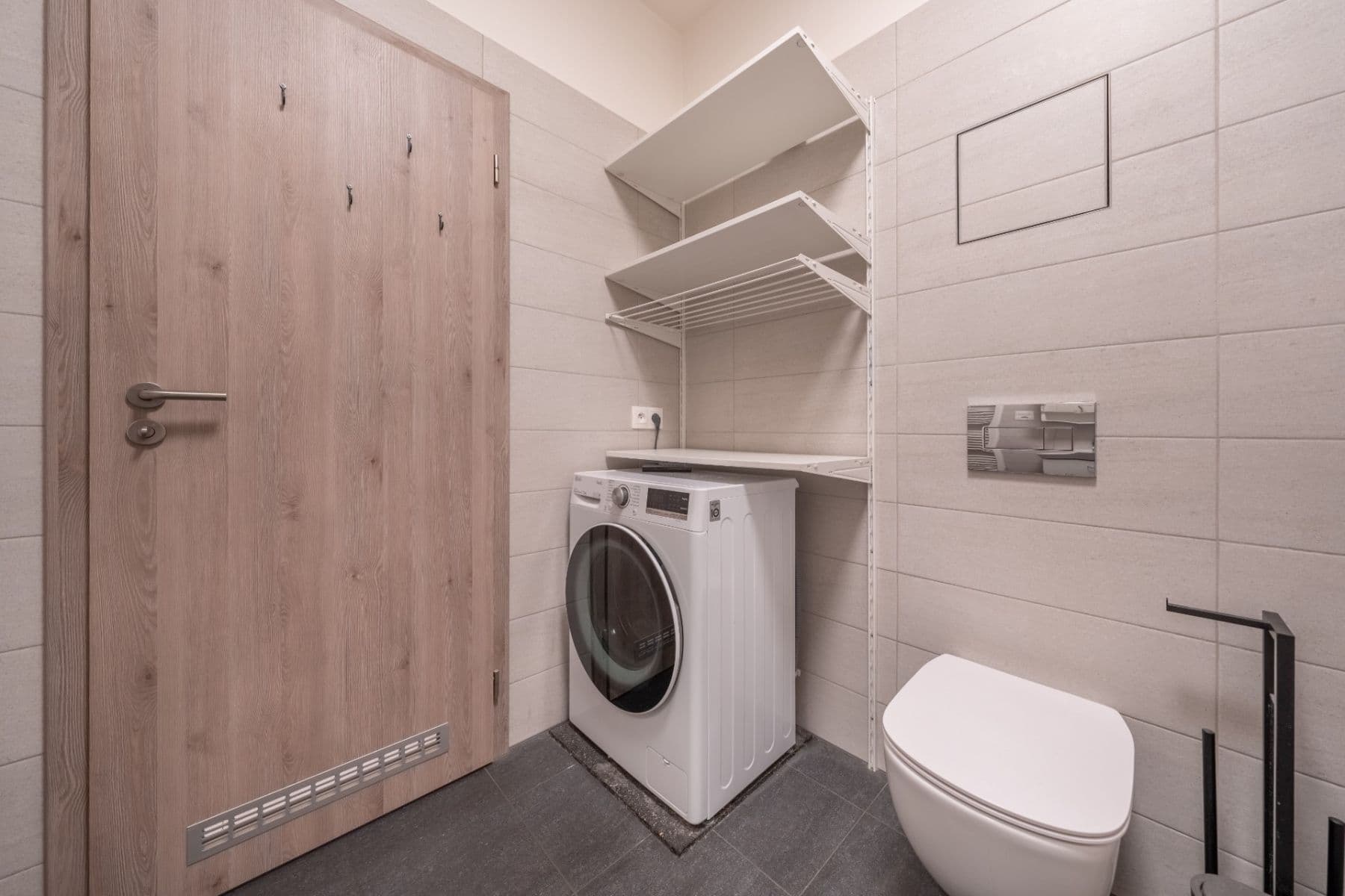 Pronájem bytu 1+kk 33 m², Waltariho, Praha, Praha Pronájem bytu 1+kk 33 m², Waltariho, Praha, Praha