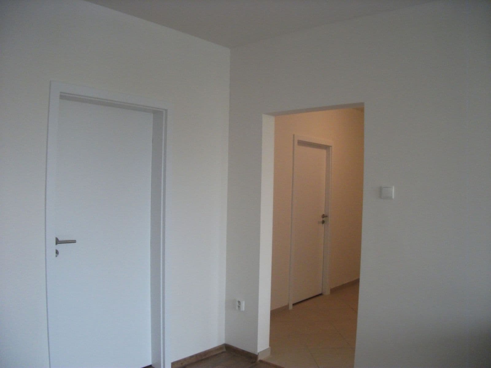 Pronájem bytu 3+1 68 m², Rustaveliho, Rača, Bratislavský kraj Pronájem bytu 3+1 68 m², Rustaveliho, Rača, Bratislavský kraj