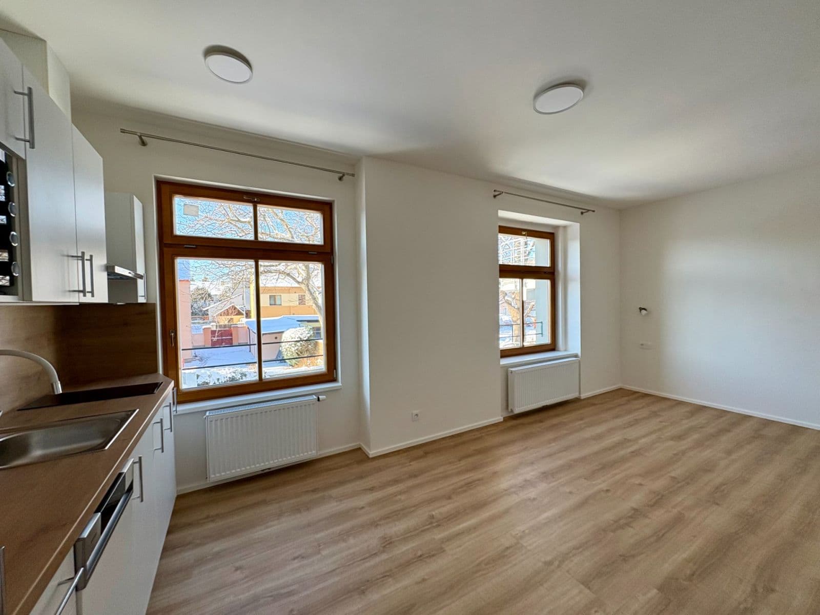 Pronájem bytu 1+kk 28 m², Jenečská, Praha, Praha Pronájem bytu 1+kk 28 m², Jenečská, Praha, Praha