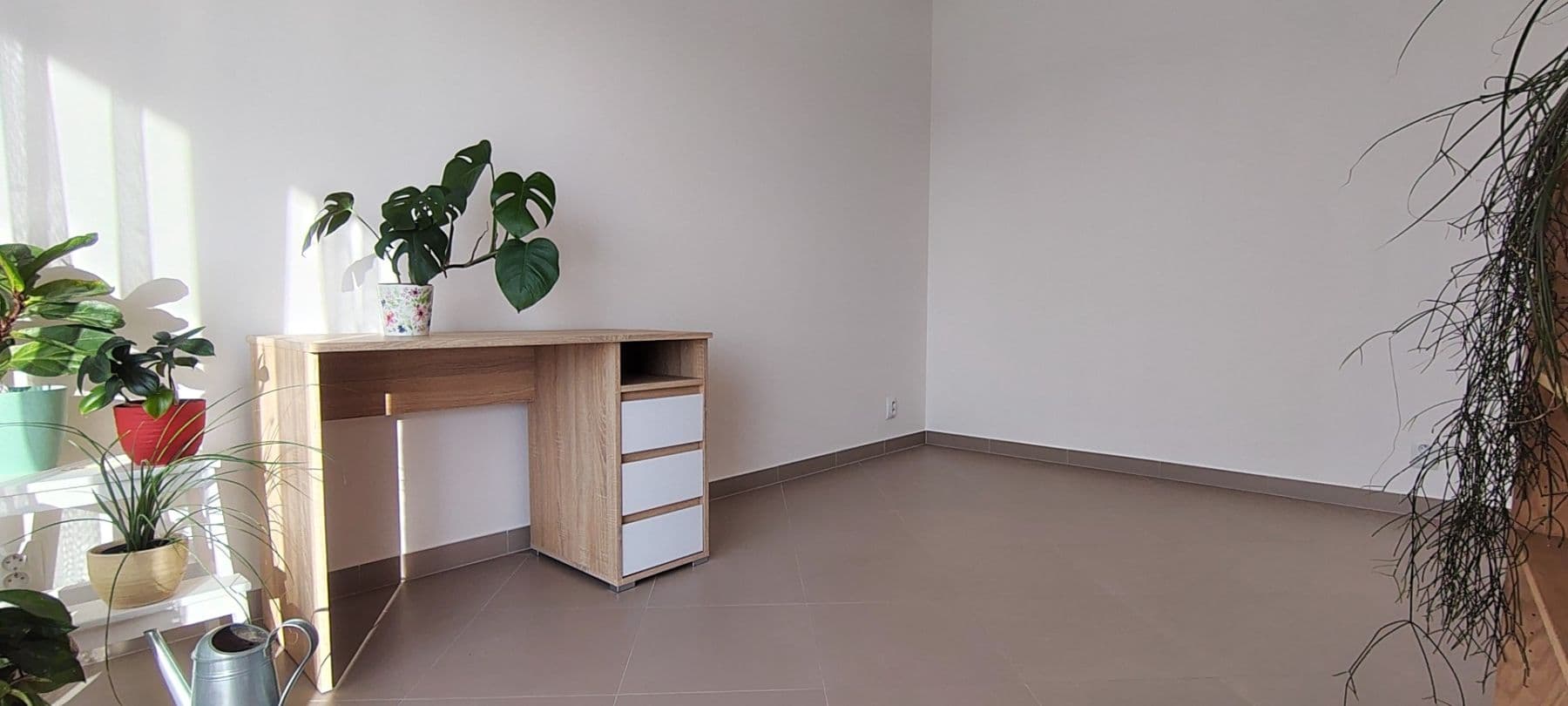 Pronájem bytu 2+kk 45 m², Hlučkova, Praha, Praha Pronájem bytu 2+kk 45 m², Hlučkova, Praha, Praha