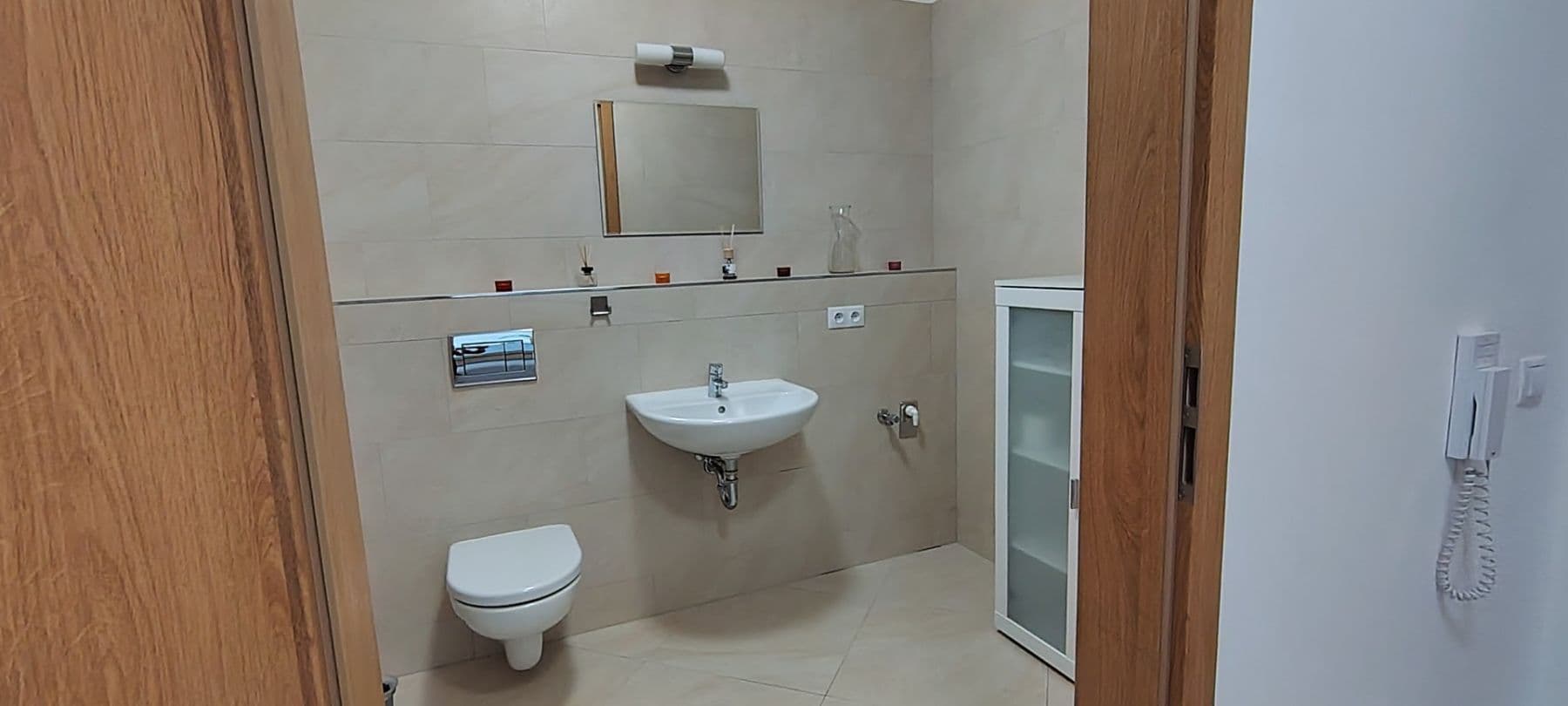 Pronájem bytu 2+kk 45 m², Hlučkova, Praha, Praha Pronájem bytu 2+kk 45 m², Hlučkova, Praha, Praha