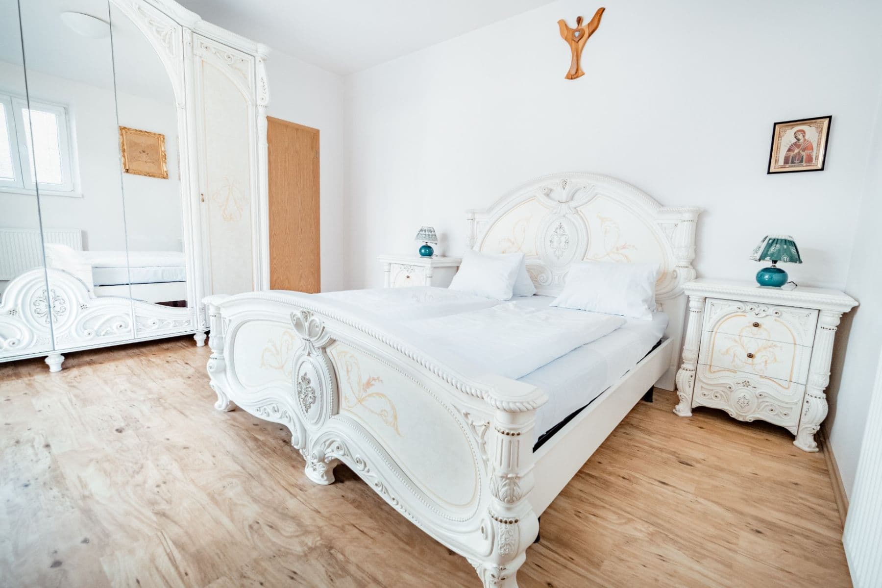 Prodej domu 930 m², pozemek 3.366 m², Lipno nad Vltavou, Jihočeský kraj Prodej domu 930 m², pozemek 3.366 m², Lipno nad Vltavou, Jihočeský kraj