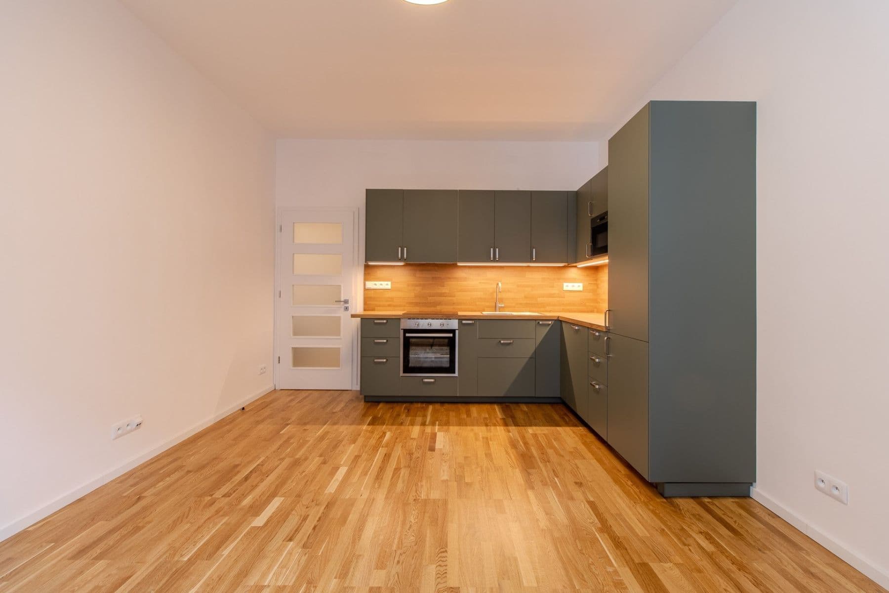 Pronájem bytu 2+kk 45 m², Zelená, Praha, Praha Pronájem bytu 2+kk 45 m², Zelená, Praha, Praha