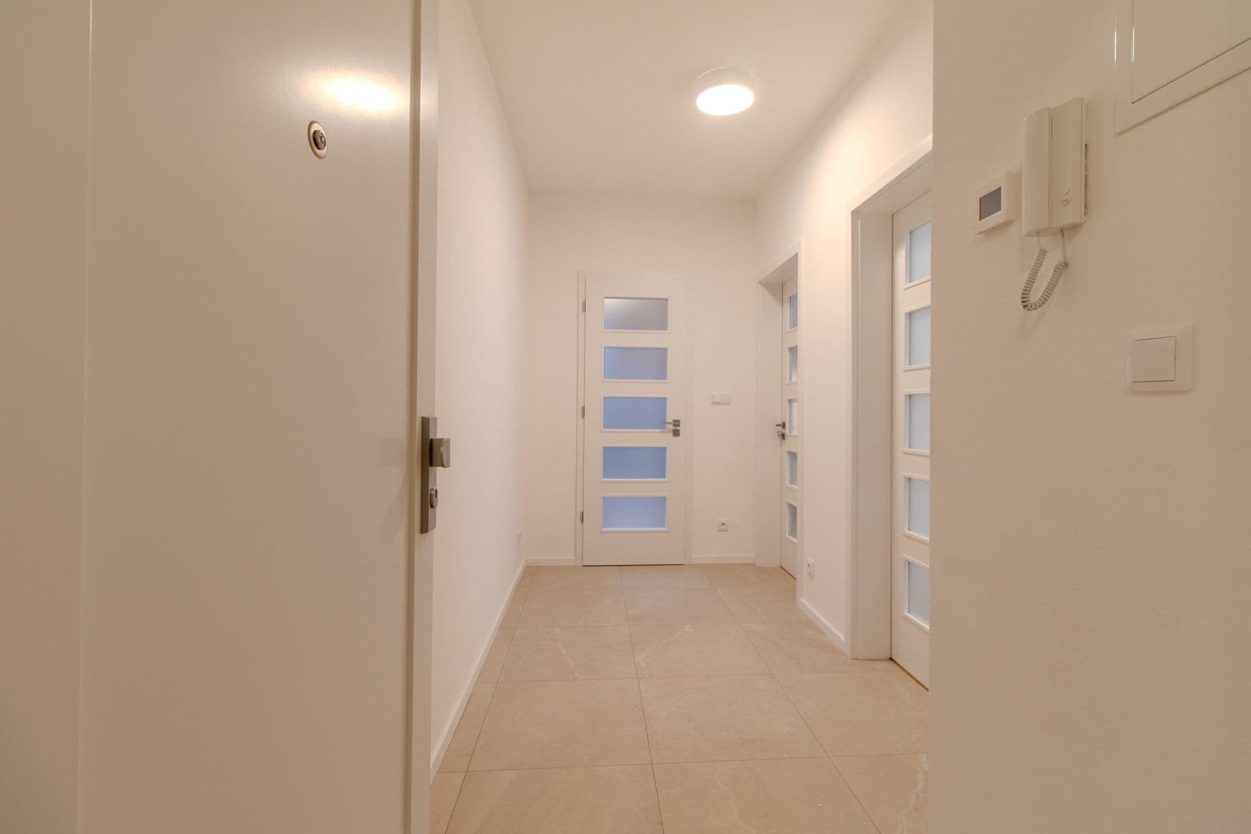 Pronájem bytu 2+kk 45 m², Zelená, Praha, Praha Pronájem bytu 2+kk 45 m², Zelená, Praha, Praha