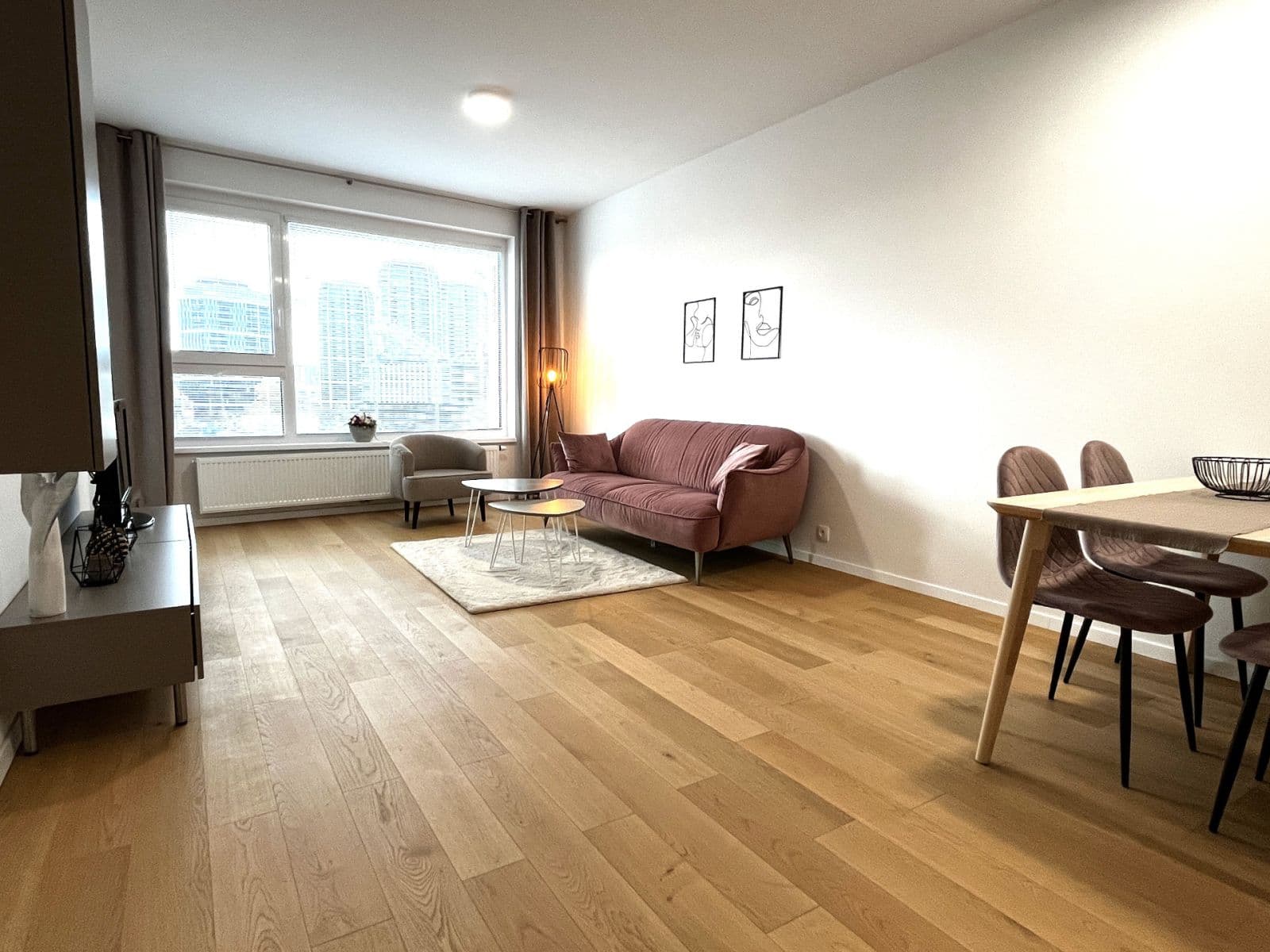 Pronájem bytu 2+1 57 m², Súkennícka, Ružinov, Bratislavský kraj Pronájem bytu 2+1 57 m², Súkennícka, Ružinov, Bratislavský kraj