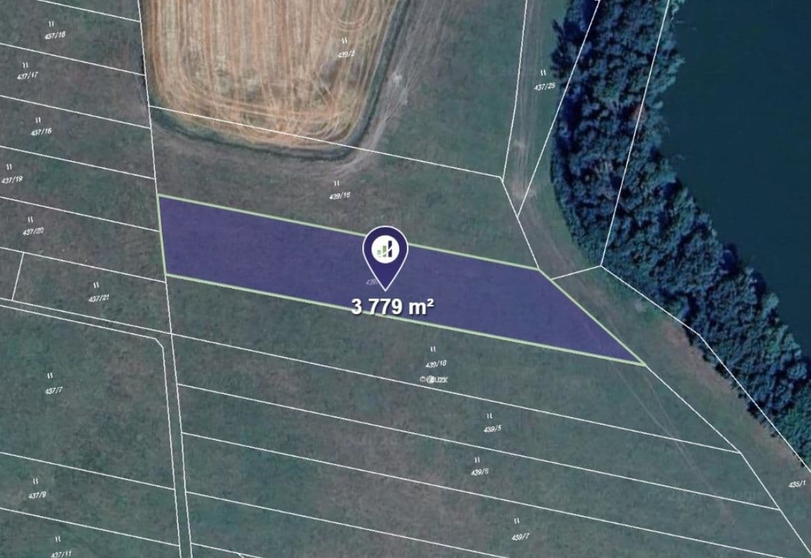 Prodej pozemku 3.779 m², Oselce, Plzeňský kraj Prodej pozemku 3.779 m², Oselce, Plzeňský kraj