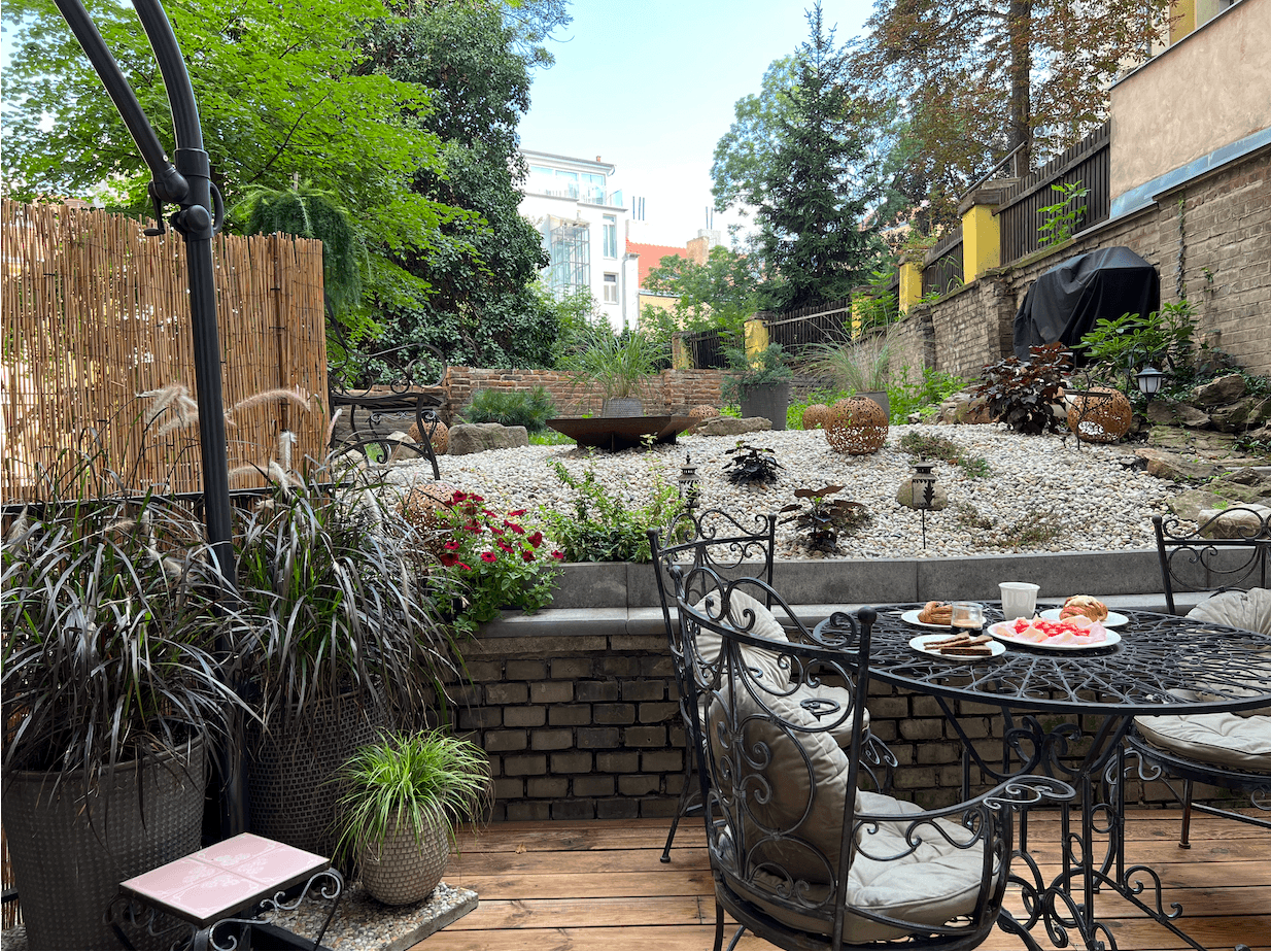 Pronájem bytu 2+kk 70 m², U Rajské zahrady, Praha, Praha Pronájem bytu 2+kk 70 m², U Rajské zahrady, Praha, Praha